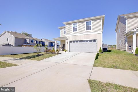 134 CHARMING FOREST AVE LA PLATA MD 20646