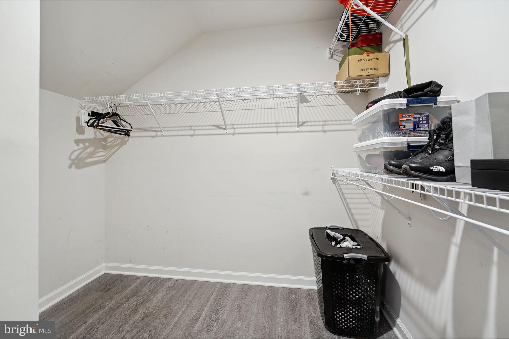 GLENN DALE COMMONS - Residential