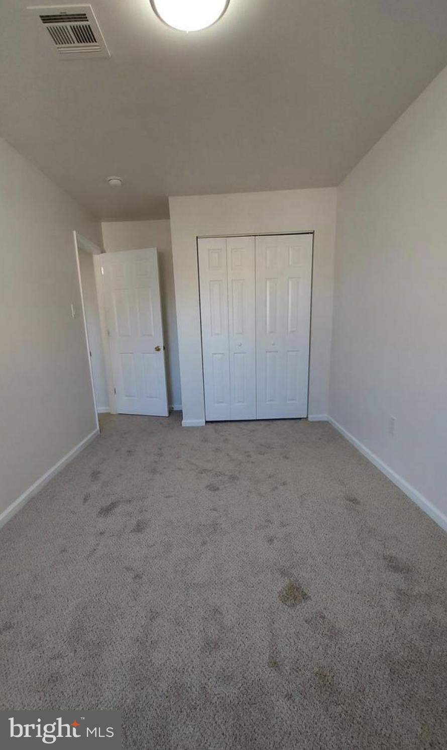 WALNUT RIDGE ESTS - Residential Lease