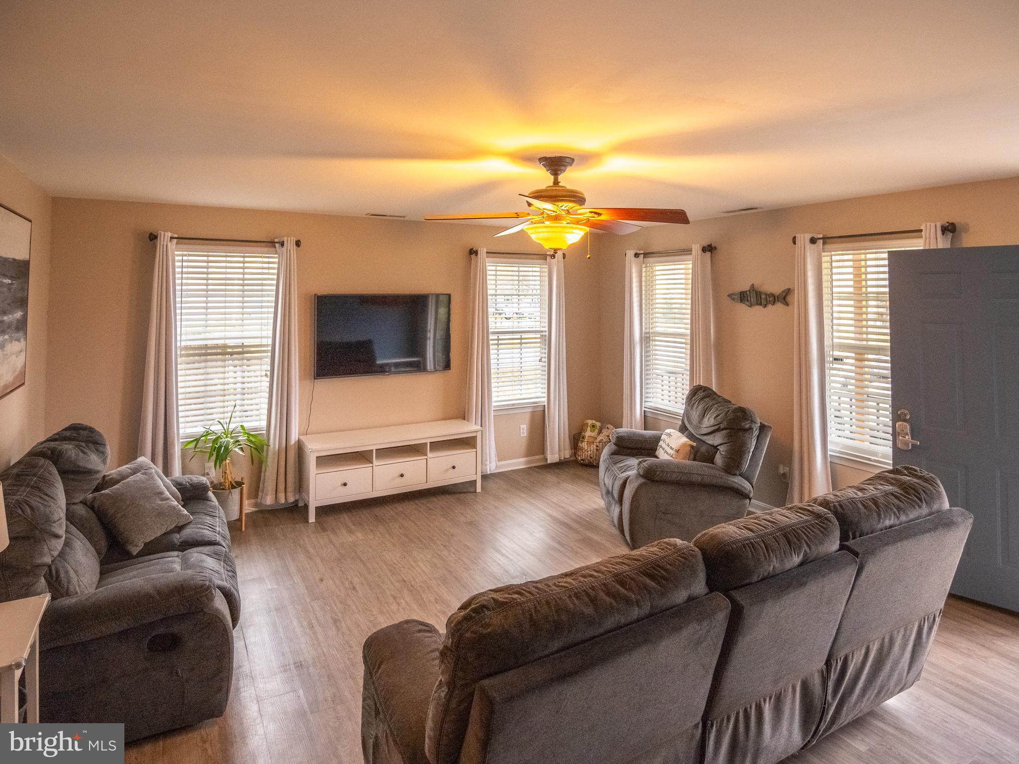 WINCHESTER ESTATES - Residential