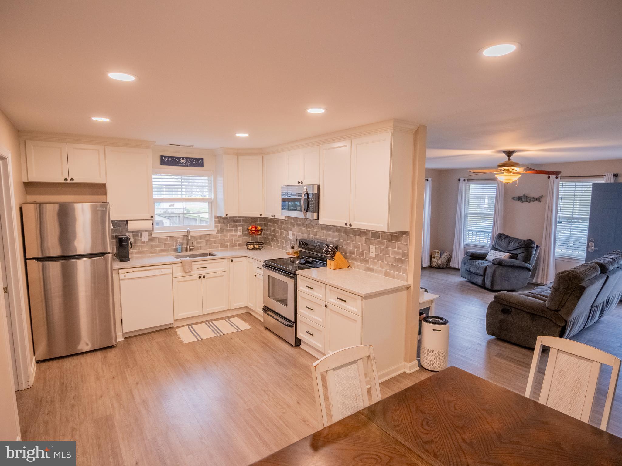 WINCHESTER ESTATES - Residential