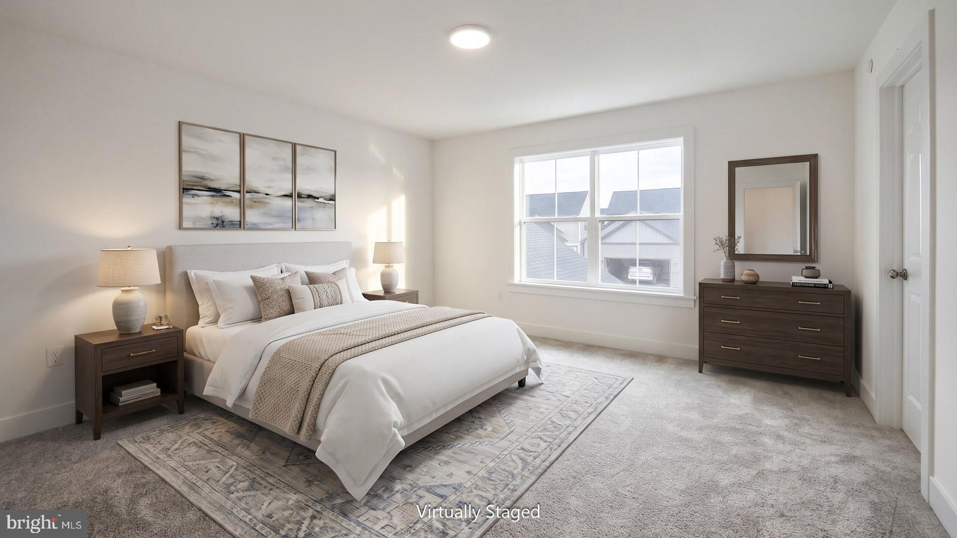 MADISON COURT - Residential