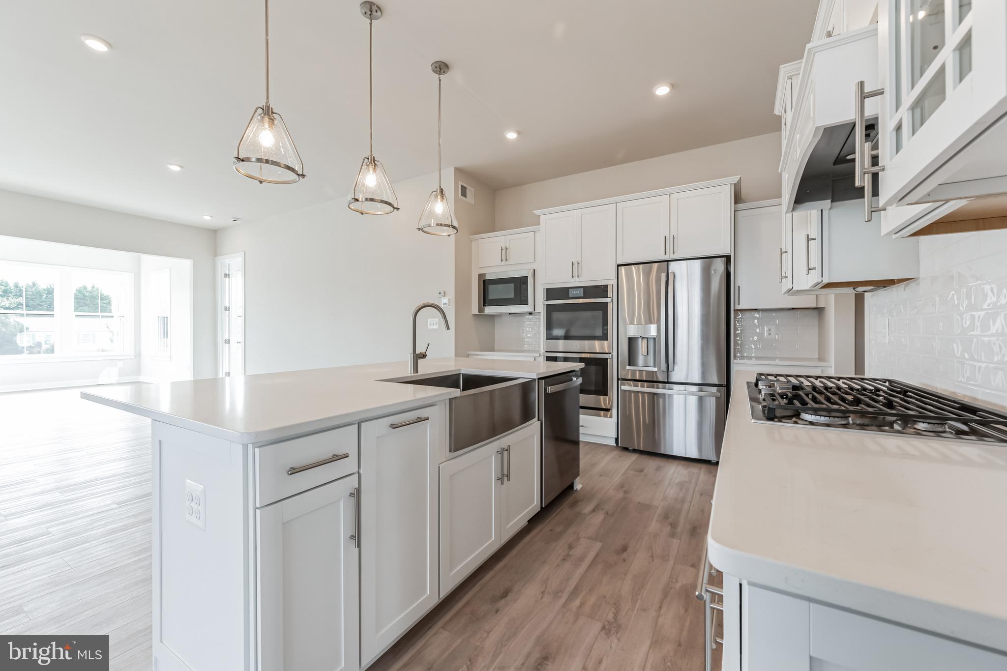 TOWER HILL - Residential