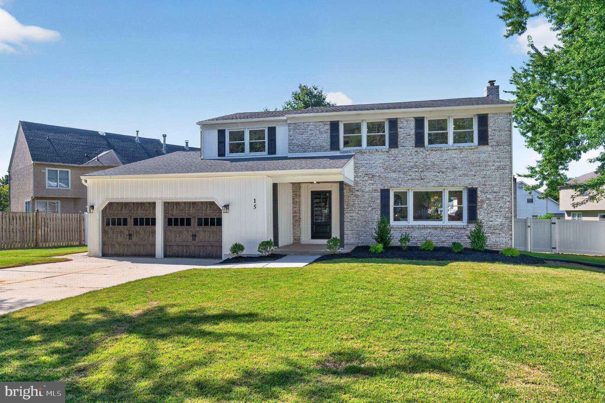 15 CHATEAU DRIVE