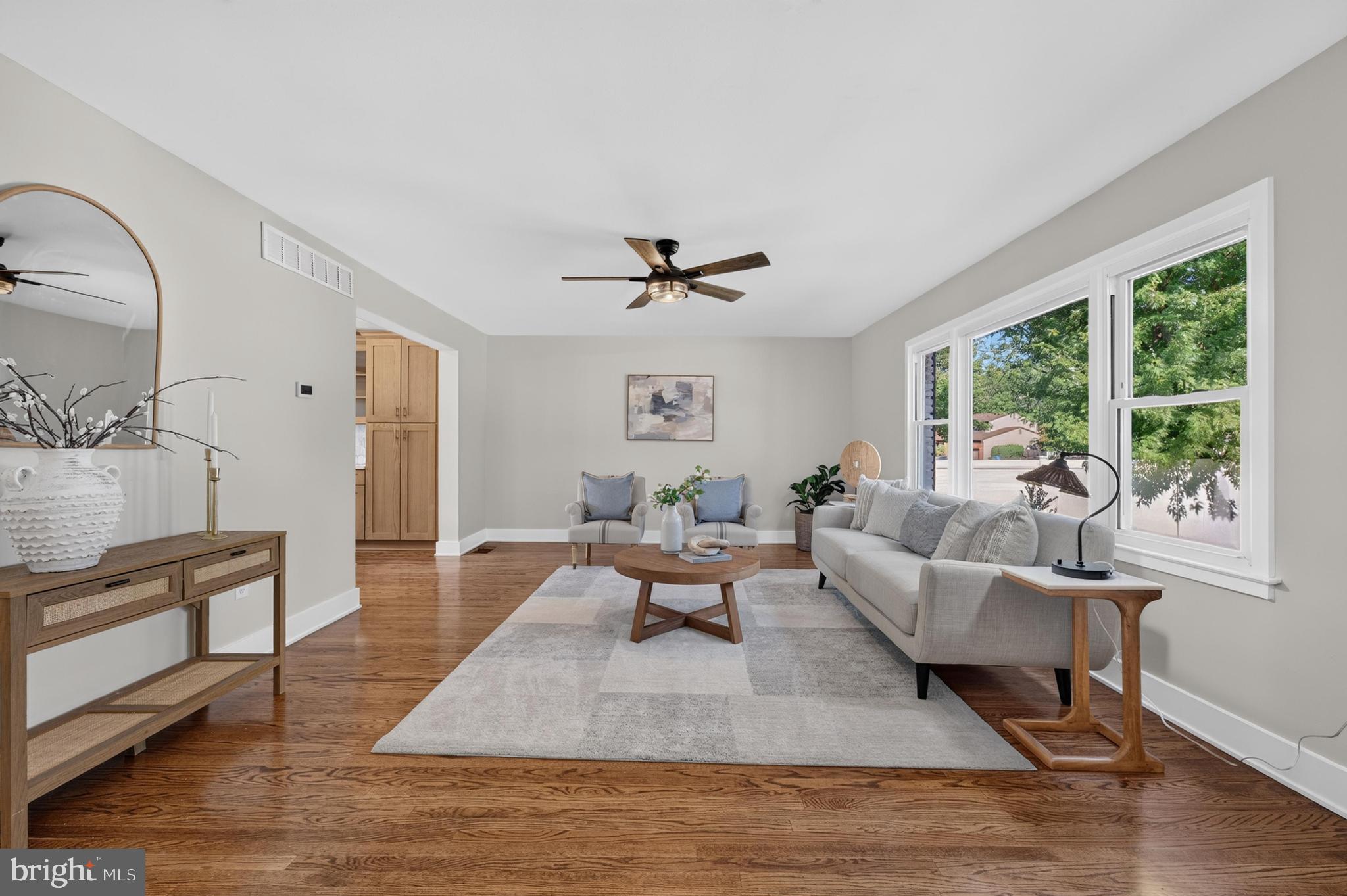 15 CHATEAU DRIVE