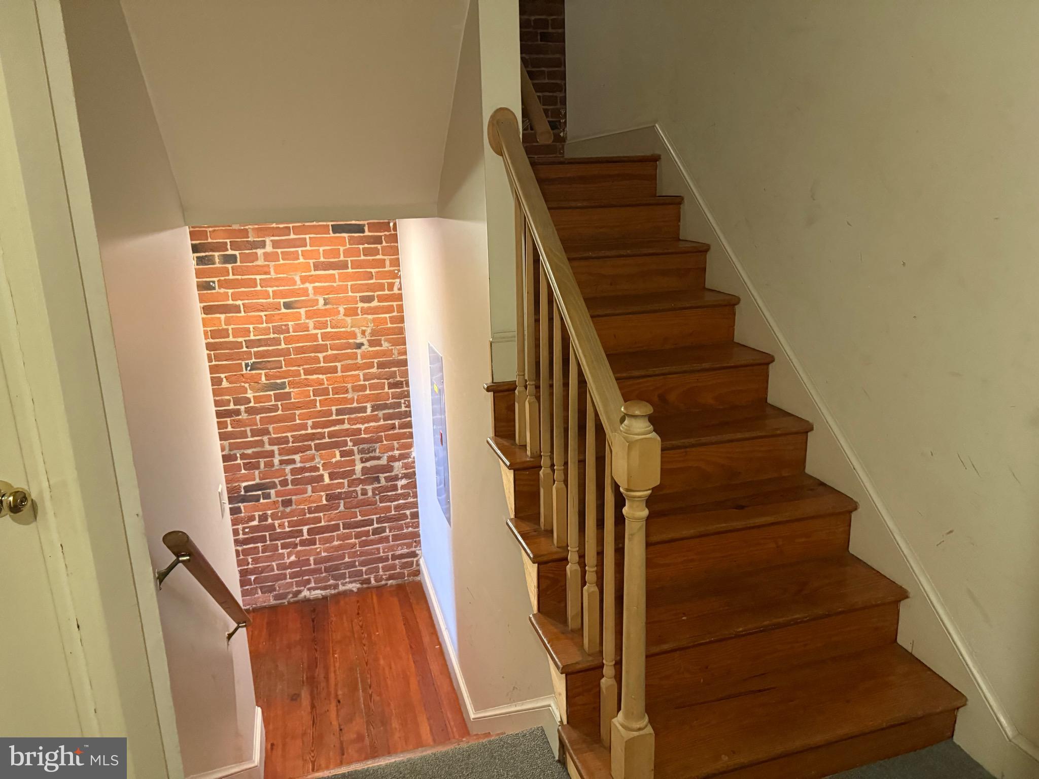 DOWNTOWN FREDERICKSBURG - Residential Lease