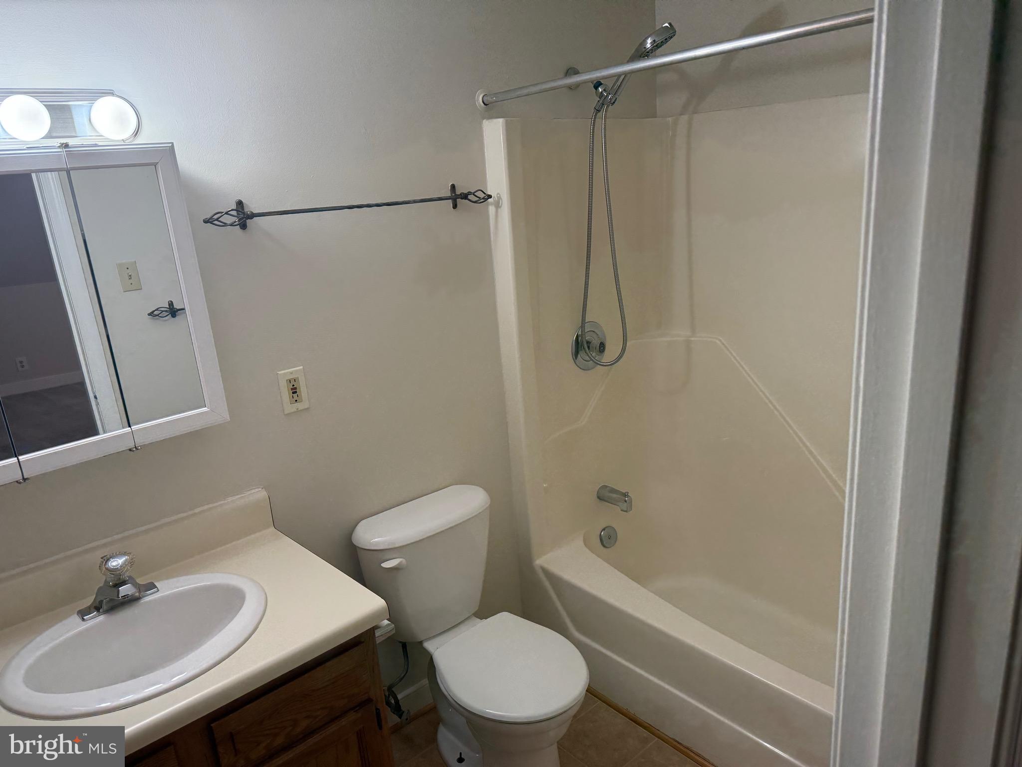 DOWNTOWN FREDERICKSBURG - Residential Lease