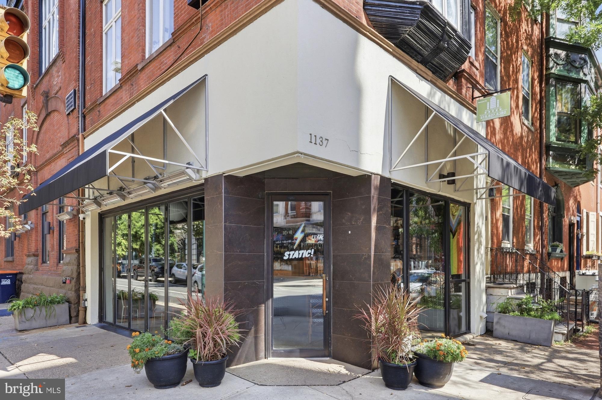 1137 SPRUCE STREET