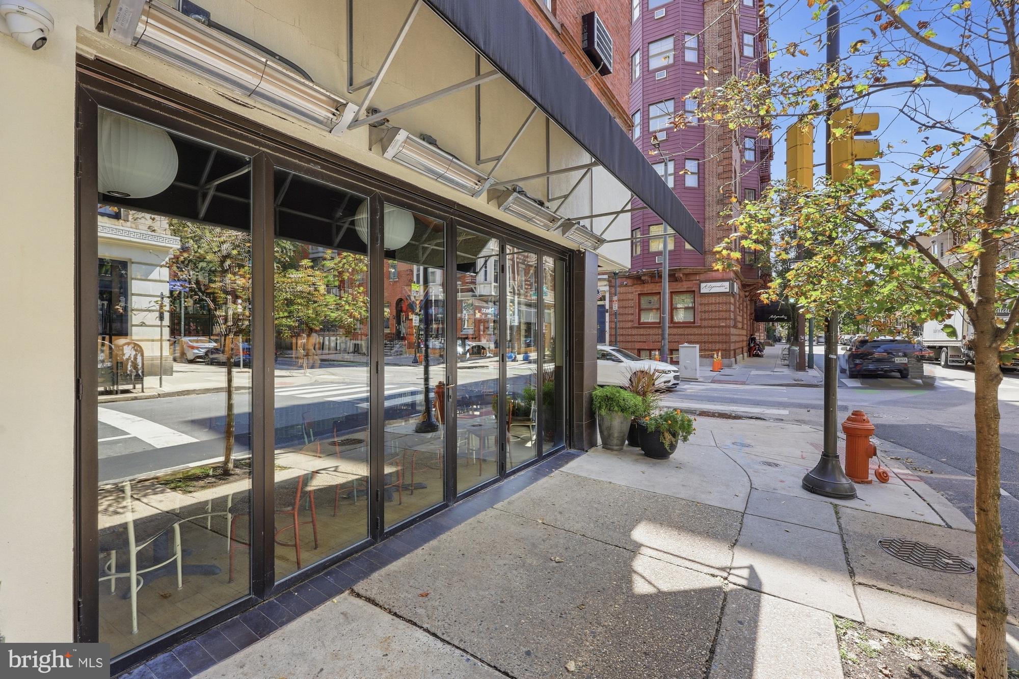 1137 SPRUCE STREET