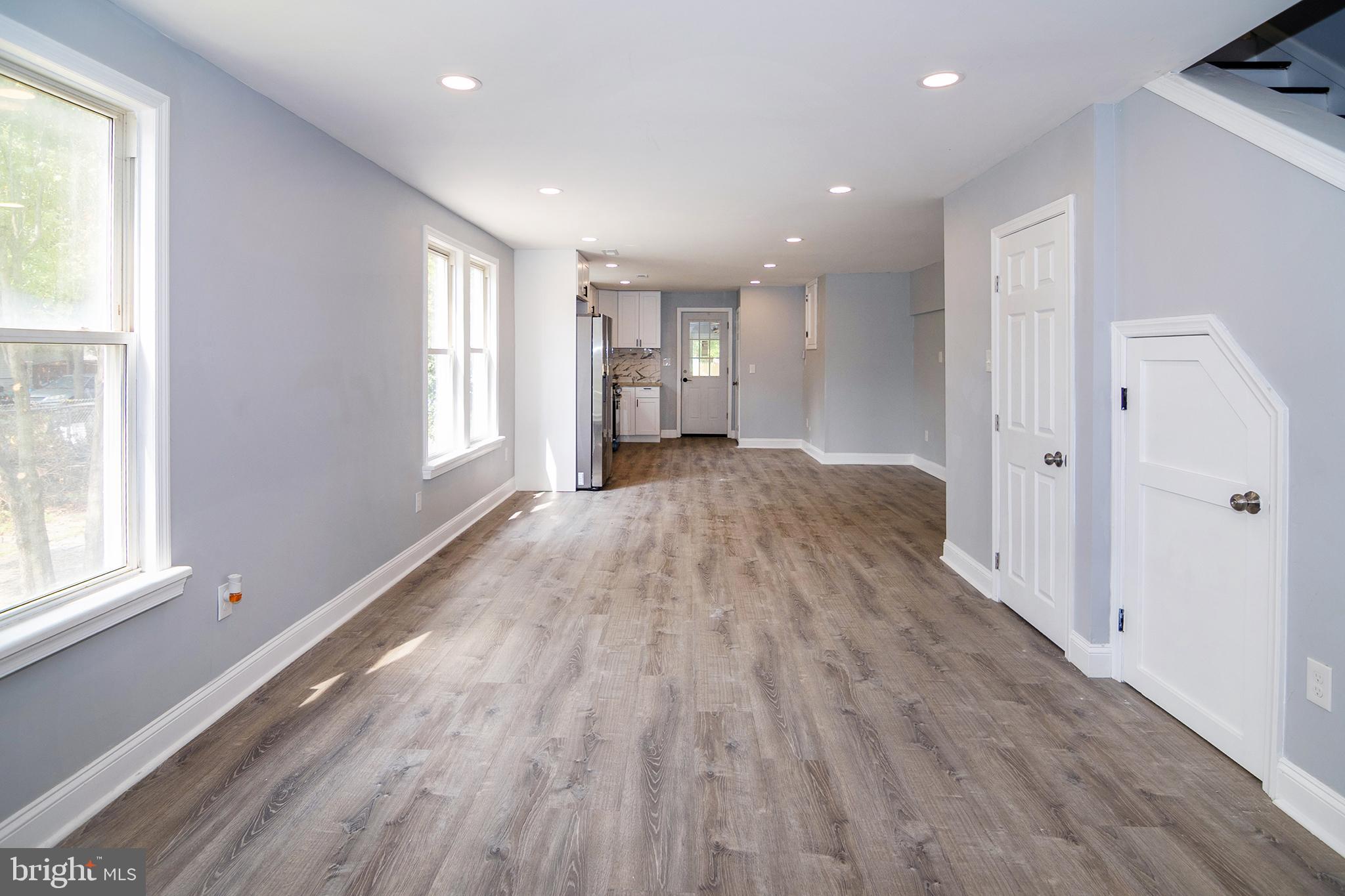 404 MANTUA AVENUE