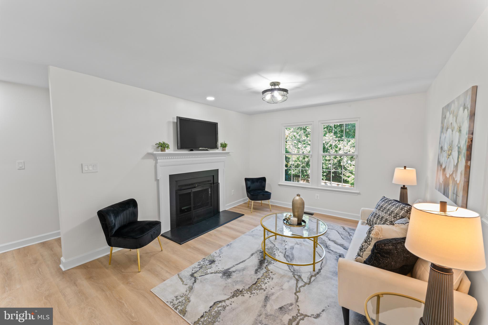 CAMELOT - Residential