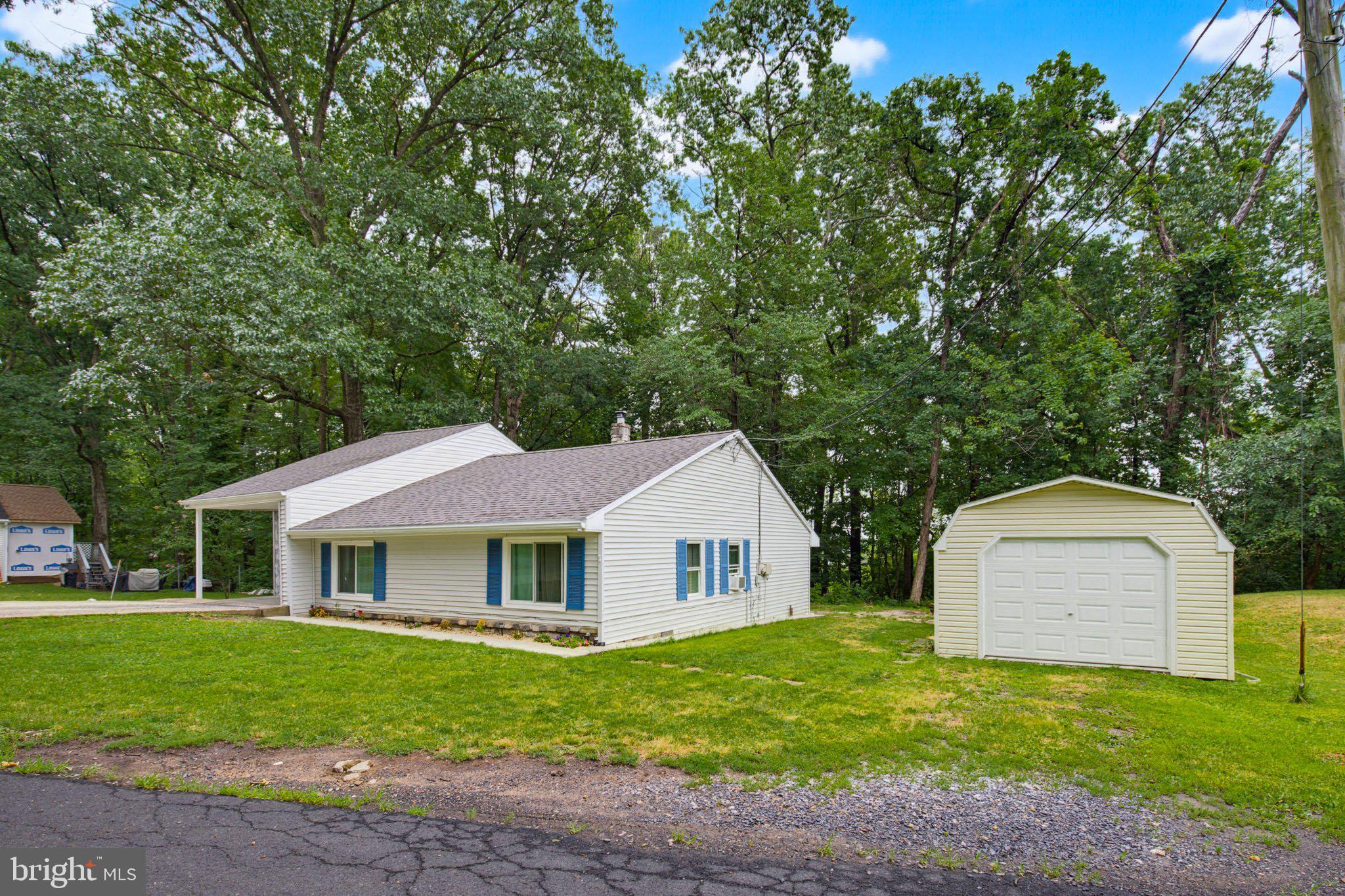 1607 HOLTZ ROAD