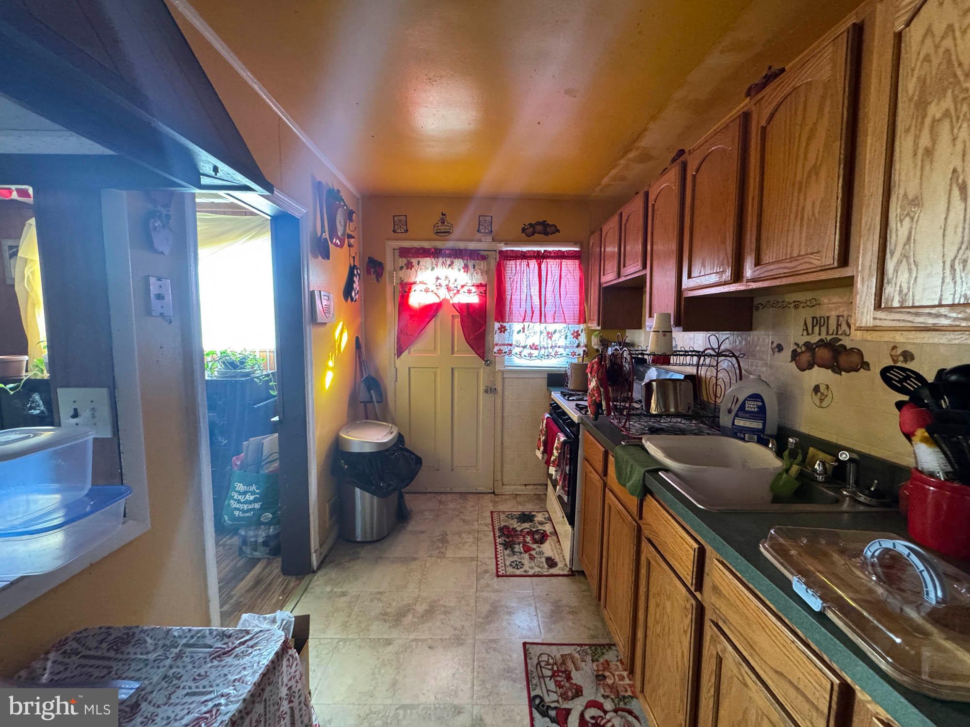 FRANKFORD - Residential