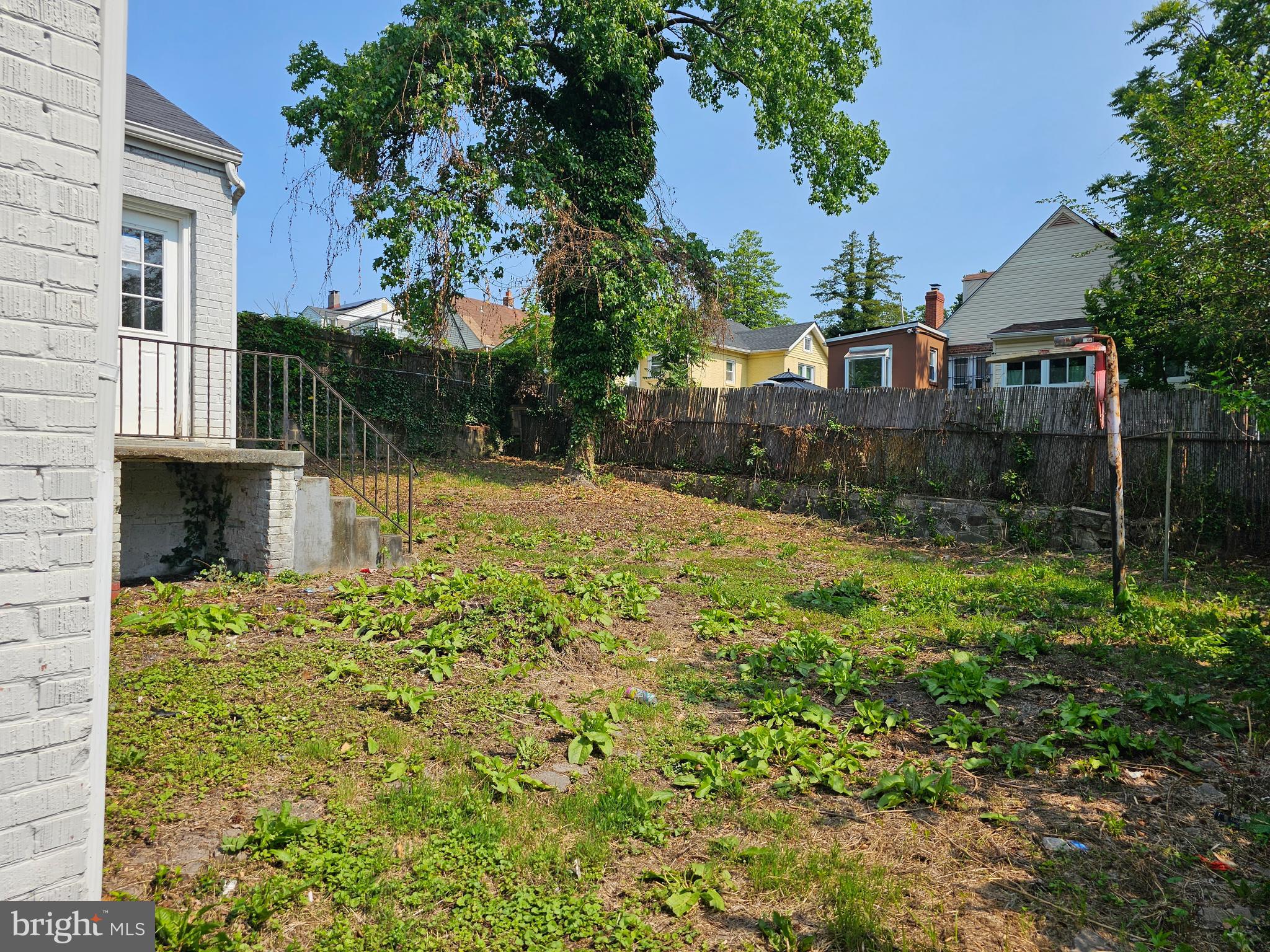 CORAL HILLS - Residential