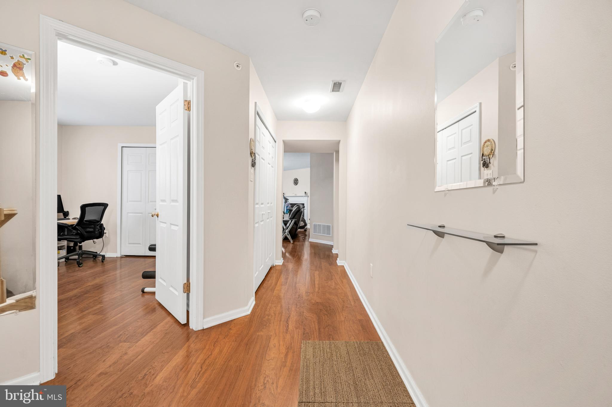 COUNTRY CROSSING - Residential