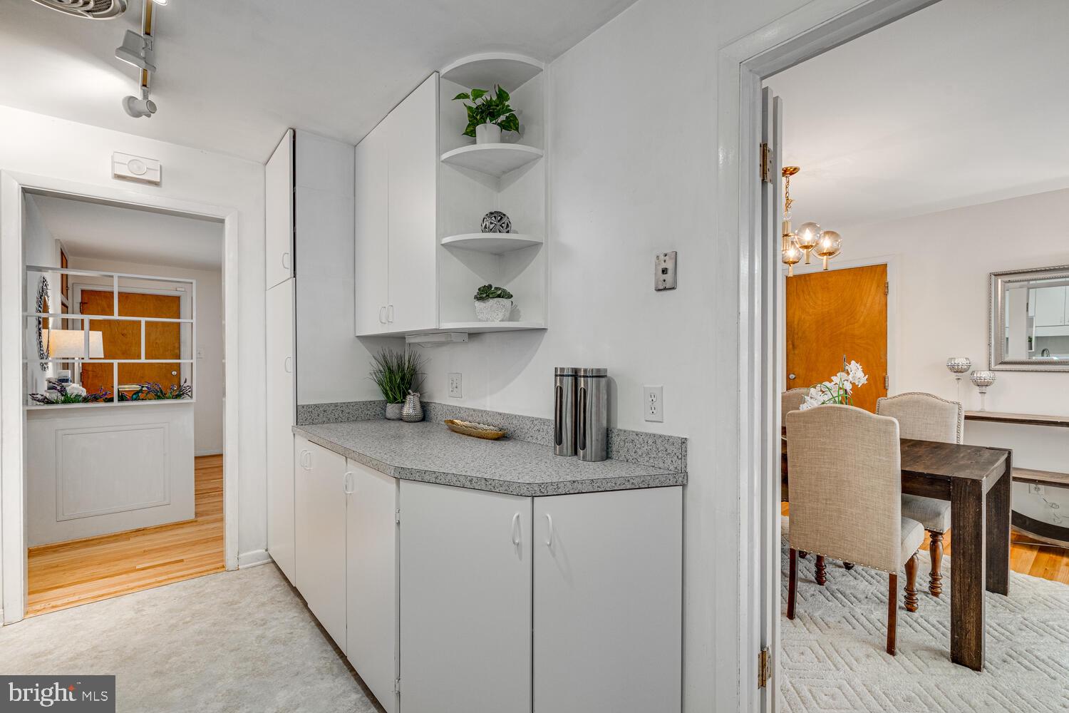 ASPEN KNOLLS - Residential