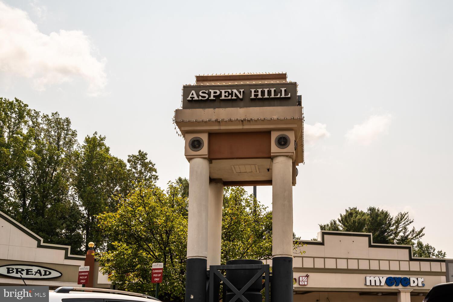 ASPEN KNOLLS - Residential
