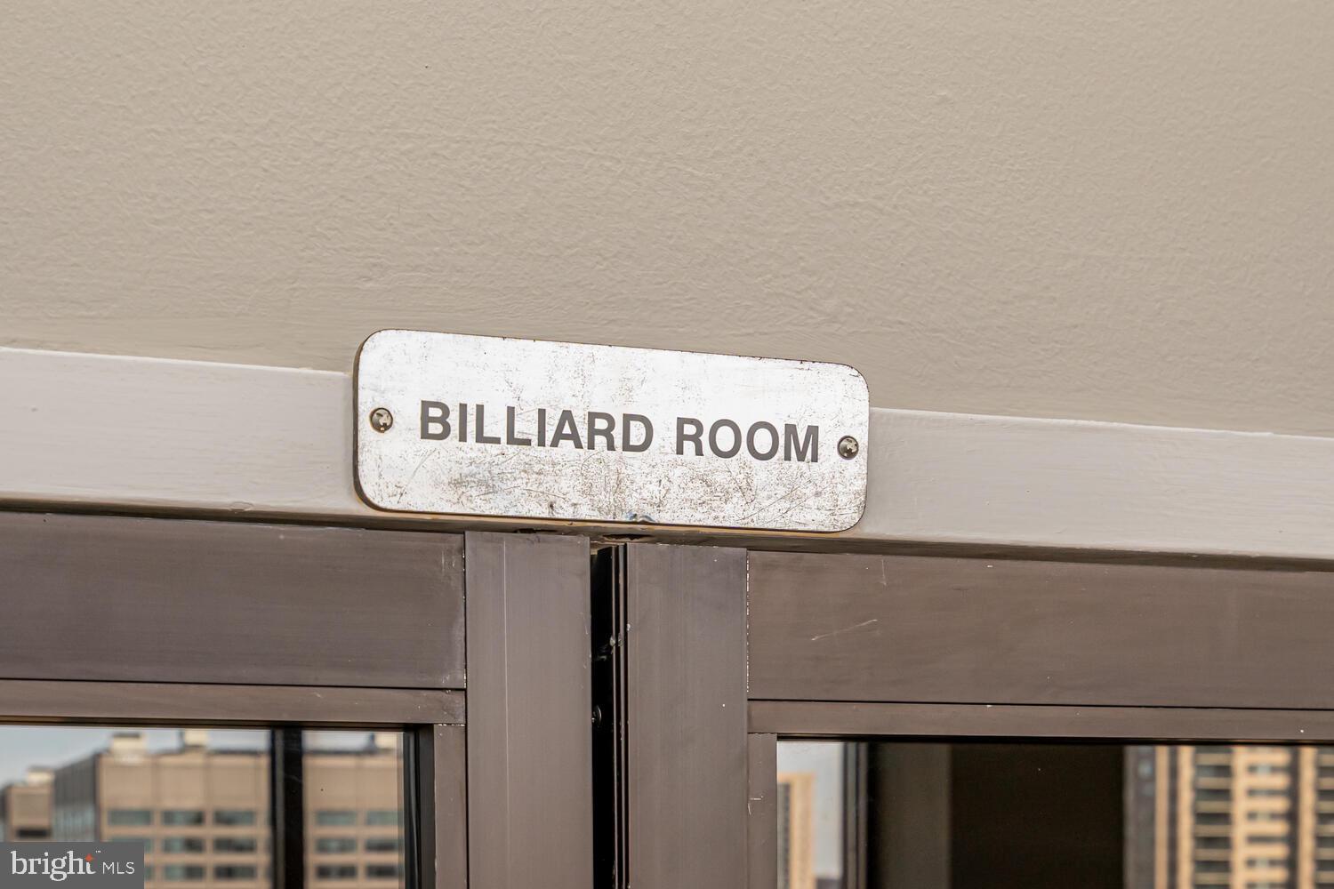 SKYLINE HOUSE - Residential