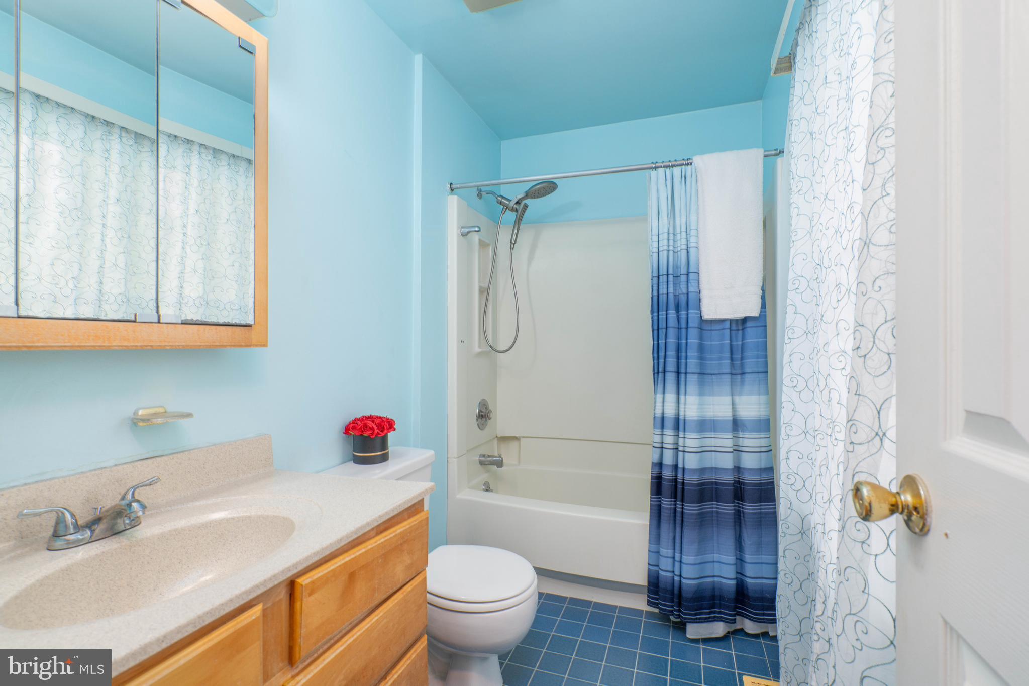 CEDARWOOD VILAGE - Residential