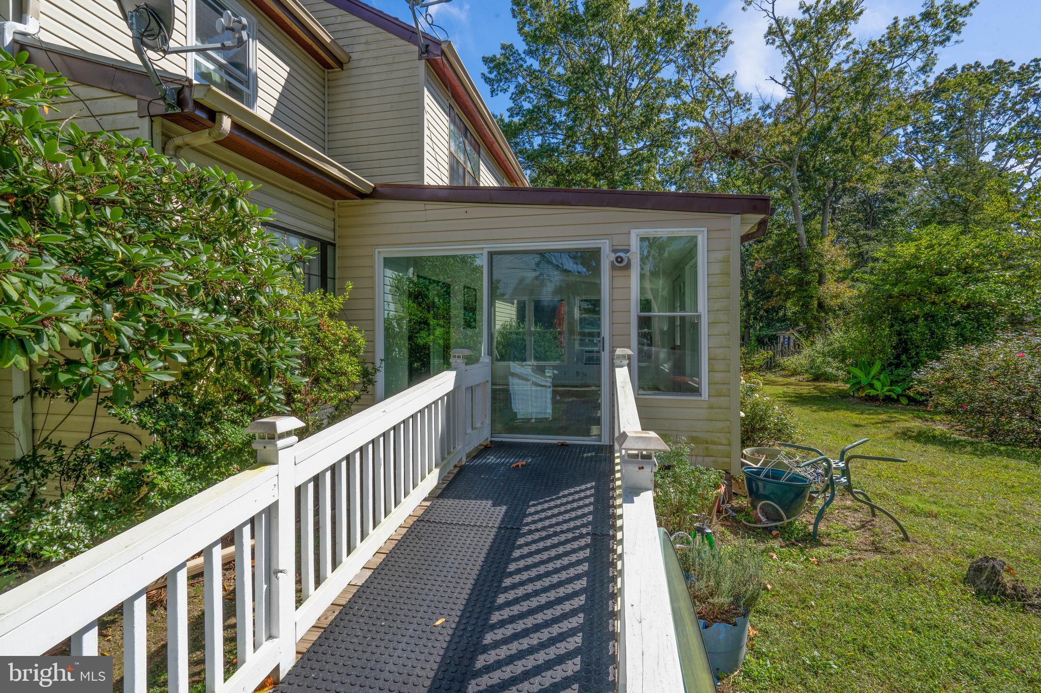 CEDARWOOD VILAGE - Residential