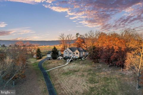100 COTTAGE DRIVE LURAY VA 22835
