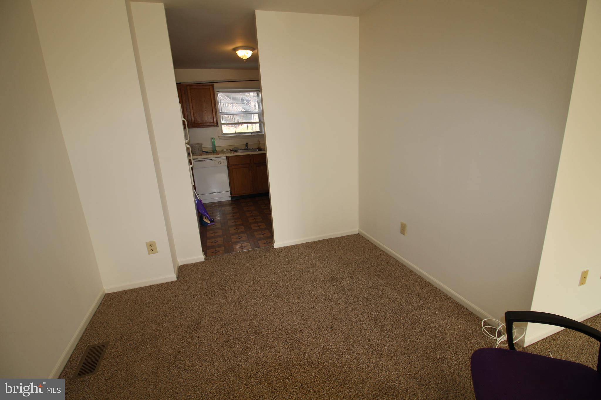 REGENTS PARK - Residential