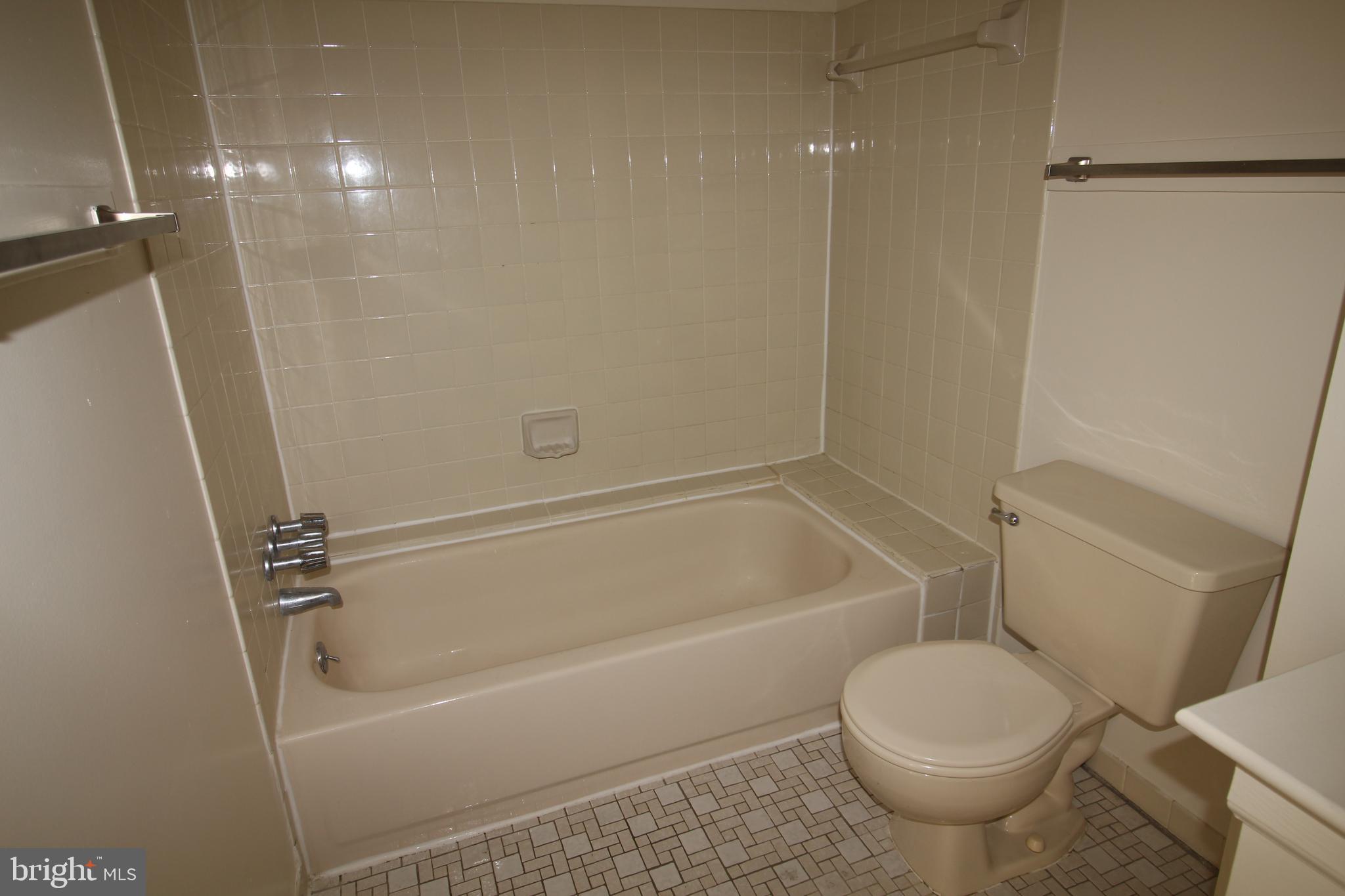 REGENTS PARK - Residential