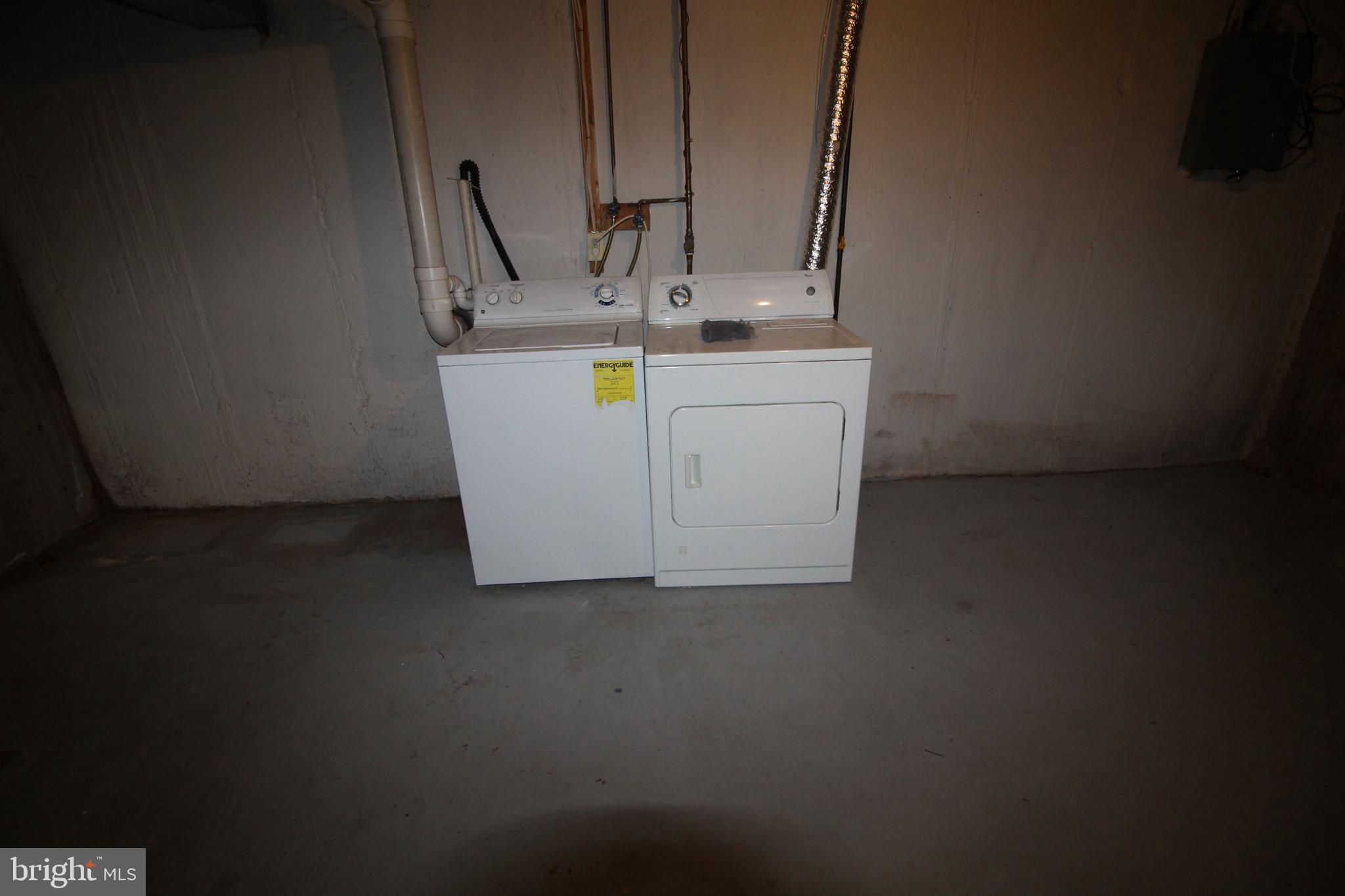 REGENTS PARK - Residential