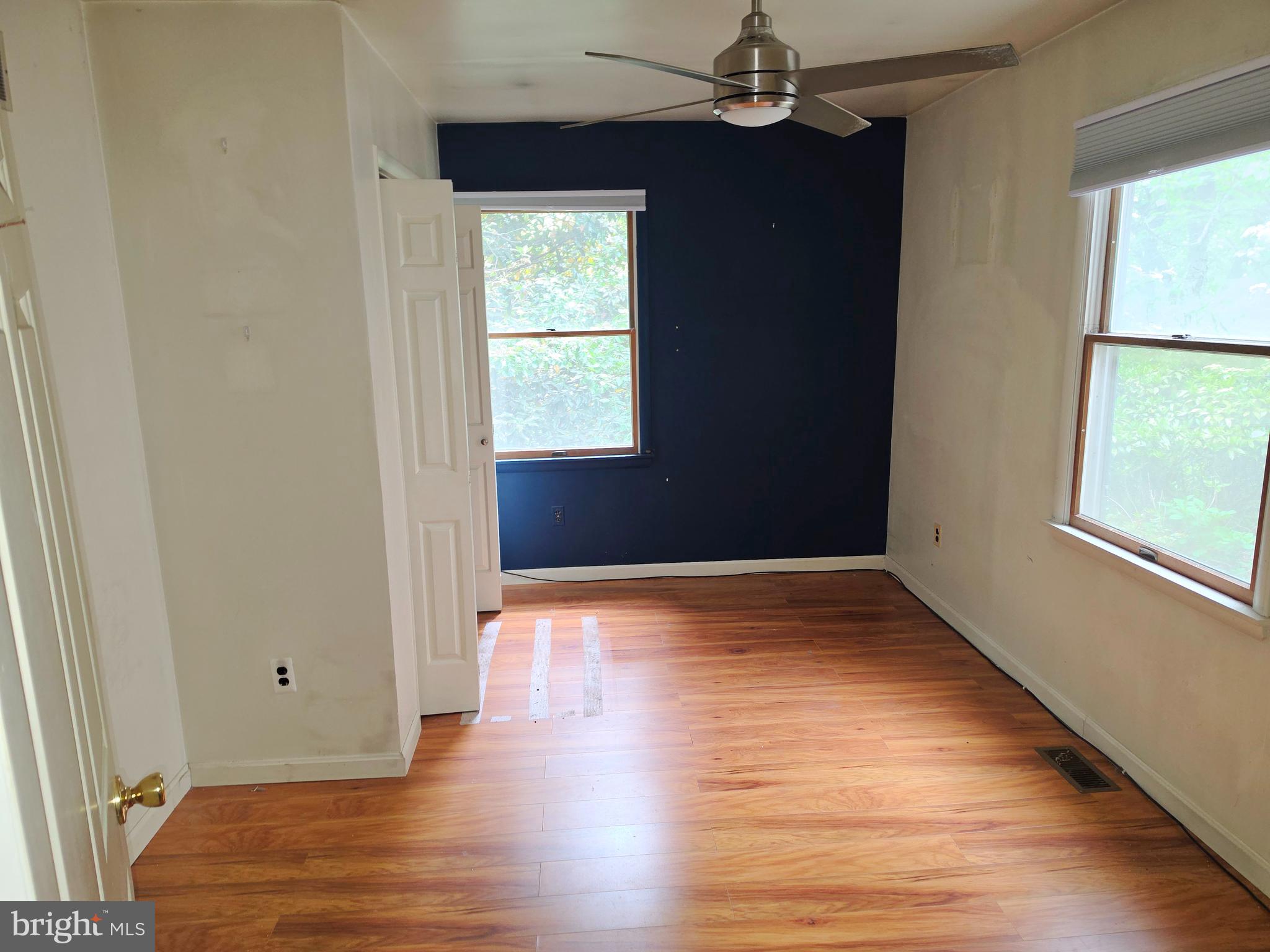 GLEN ARM - Residential