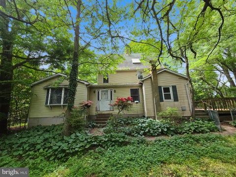 Homes For Sale - 5424 Glenview Road<br/> Baltimore County, GLEN ARM, MD 21057