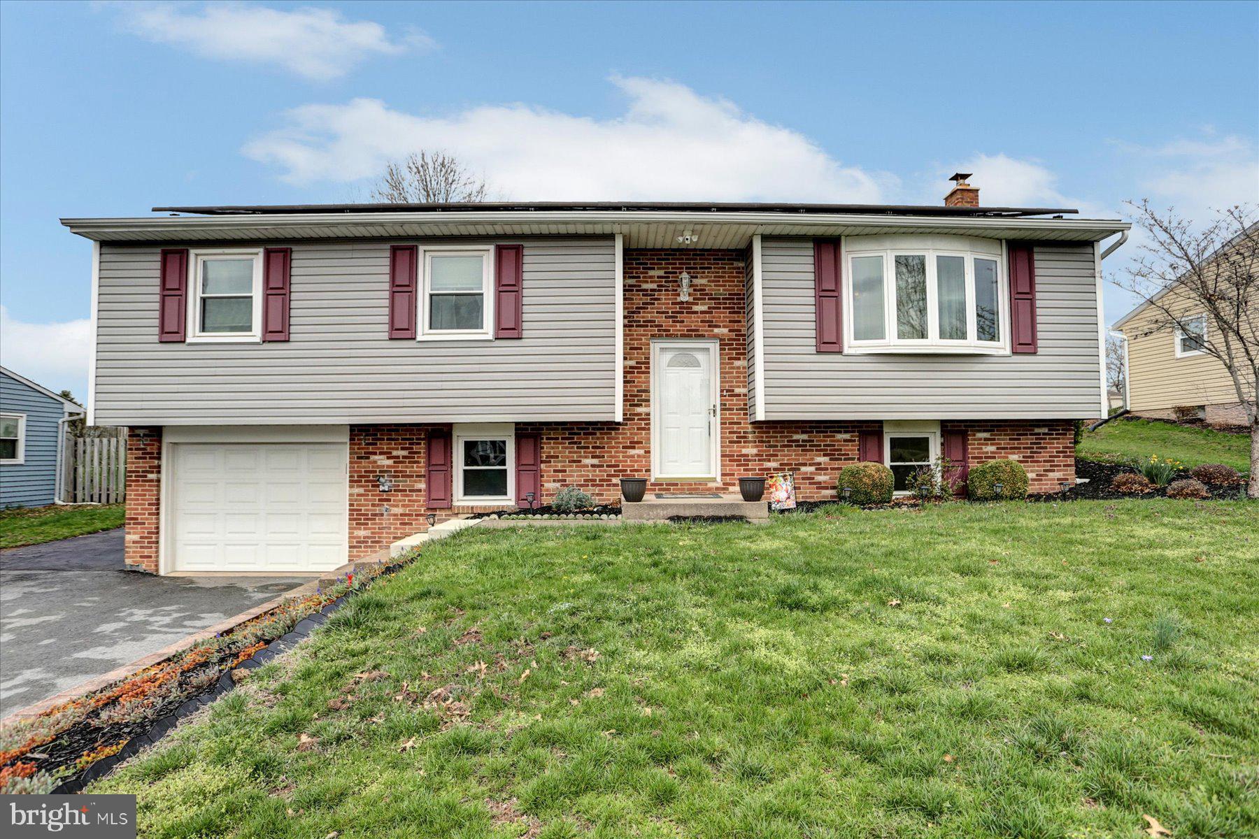 This single-family home offers approximately 1,368 square feet of living space. It features three bedrooms and two bathrooms. The primary bedroom includes an en-suite bathroom. The two additional bedrooms are well-proportioned and provide ample storage. The main bathroom is spacious and offers a tub/shower combination. The home's open-concept layout encompasses the living room, dining area, and kitchen, creating a seamless flow and a bright, airy atmosphere. The kitchen is equipped with essential appliances and ample counter space, making meal preparation convenient. and is adjacent to the screened in porch. This home has a brand new SOLAR system installed. ( Savings are substantial) New Mini Split System, new roof and beautifully maintained. You'll appreciate the private, backyard with fantastic privacy fencing, which provides a peaceful outdoor area. The home's location offers convenient access to local amenities, including shopping, dining, and close to major highways. This property presents an opportunity for those seeking a comfortable and functional living space.