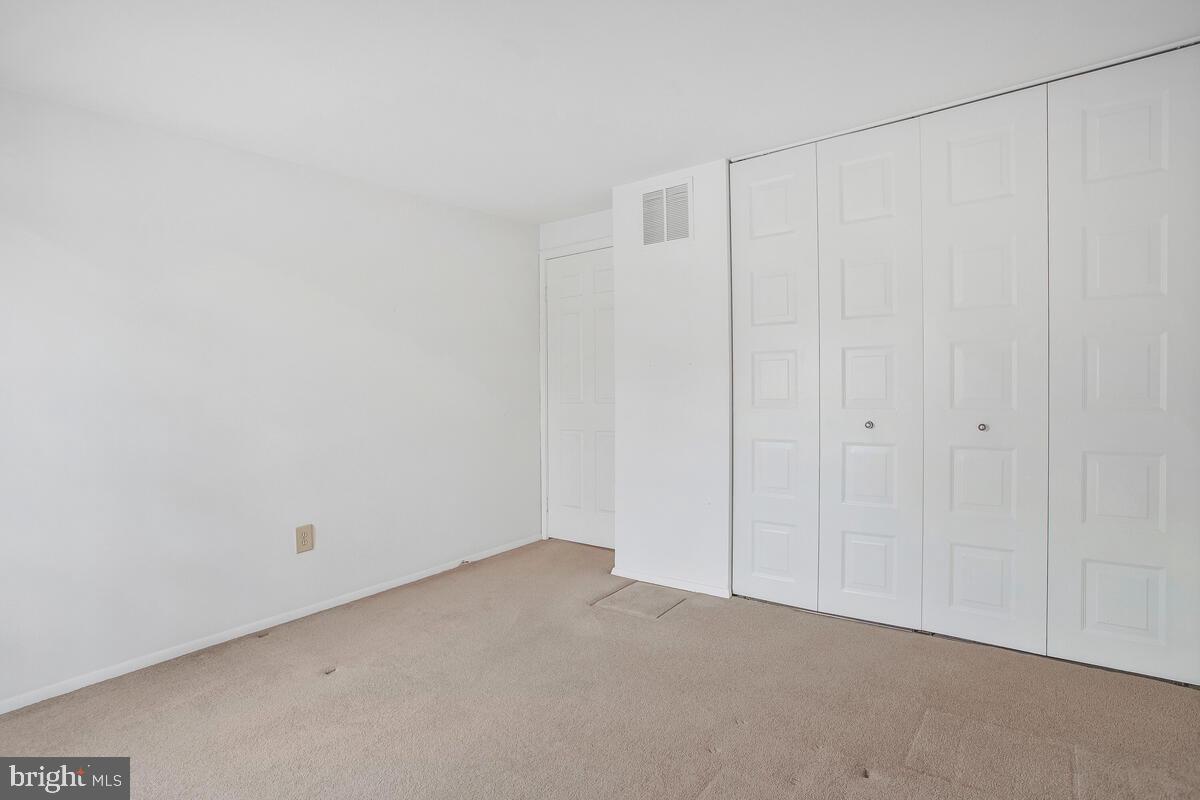 GLENMONT - Residential