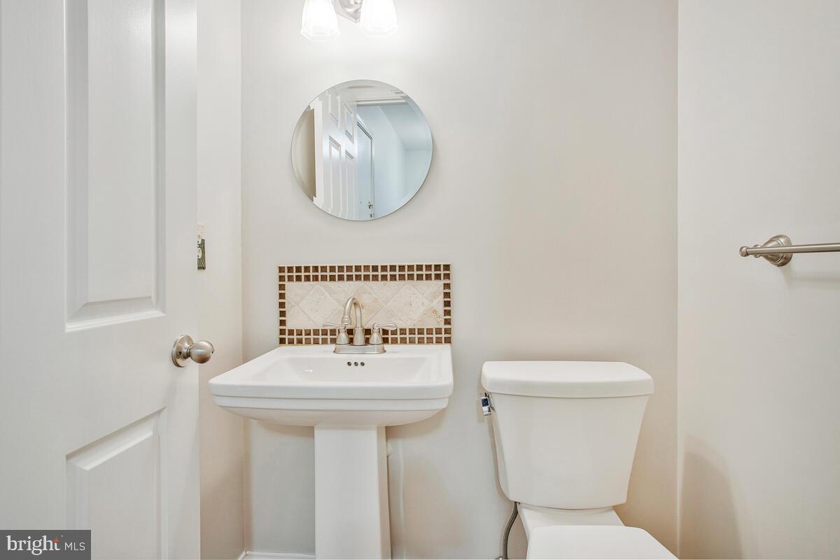 GLENMONT - Residential