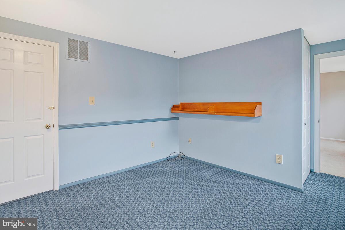 GLENMONT - Residential