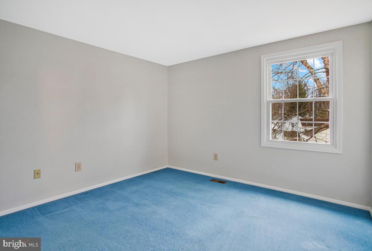 GLENMONT - Residential