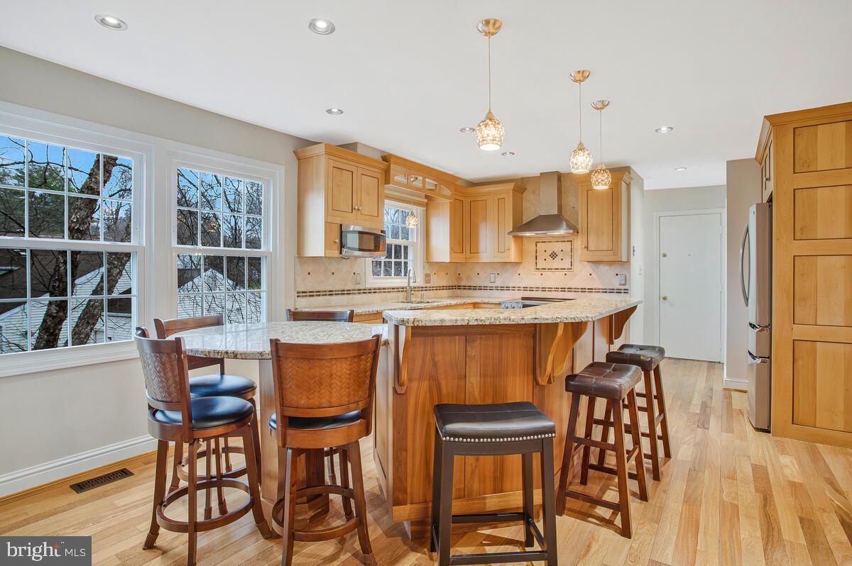 GLENMONT - Residential