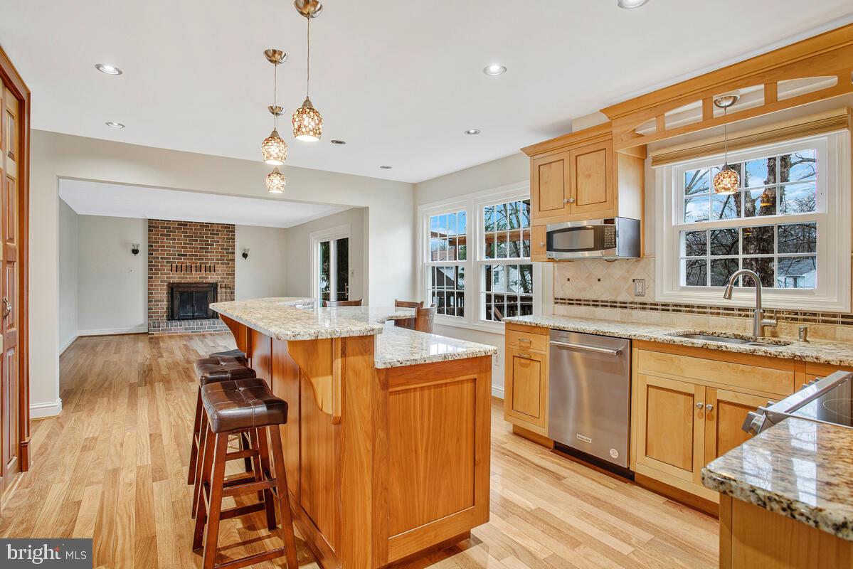 GLENMONT - Residential