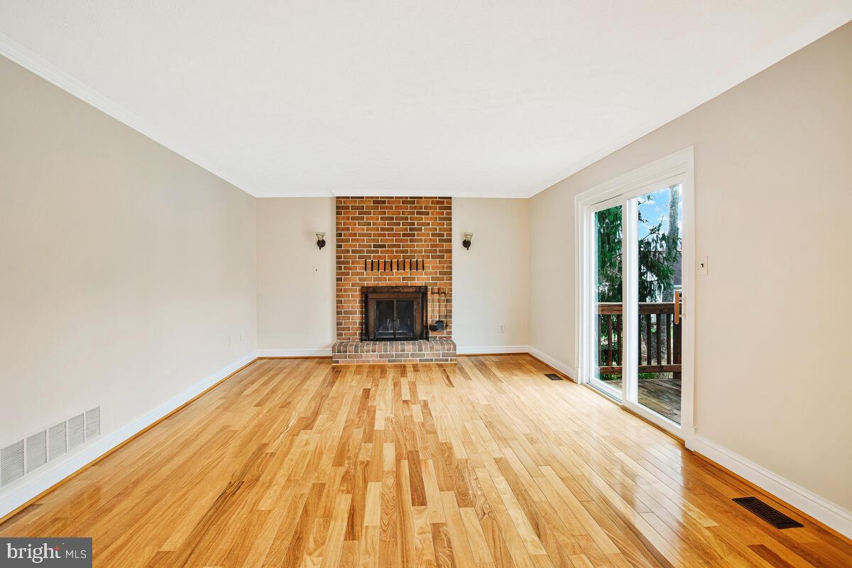 GLENMONT - Residential