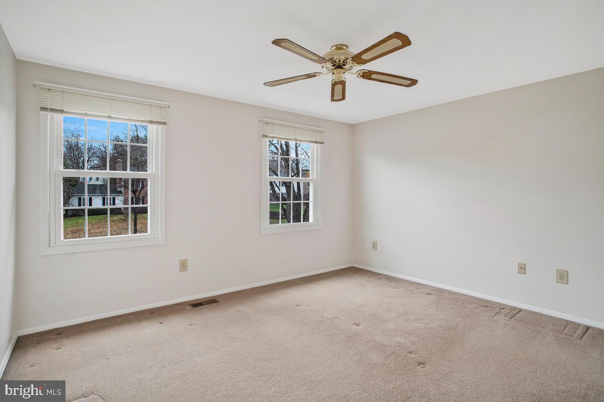 GLENMONT - Residential