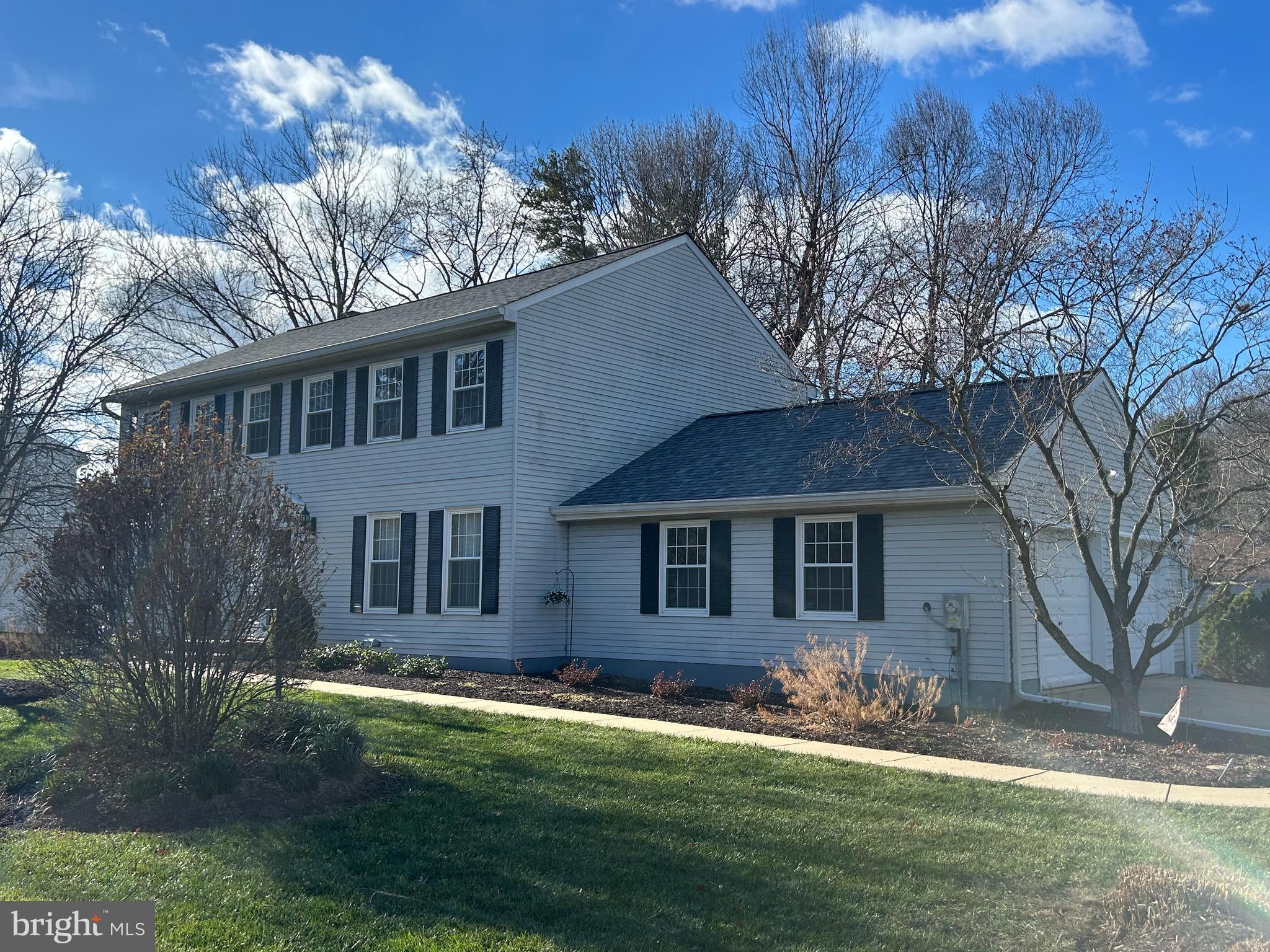 9201 BROKEN TIMBER WAY