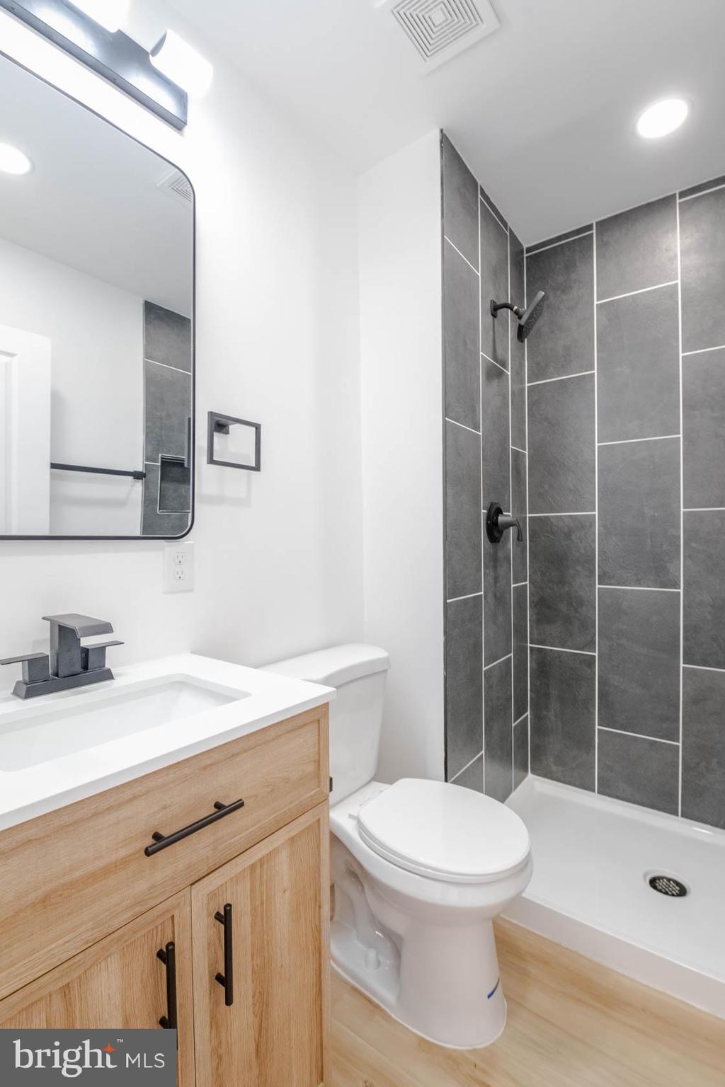 WASHINGTON VILLAGE - Residential