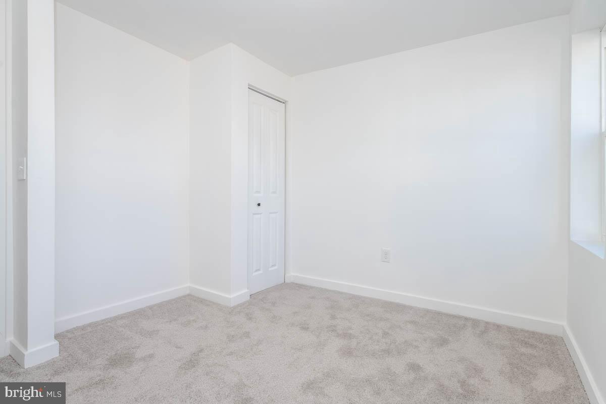 WASHINGTON VILLAGE - Residential