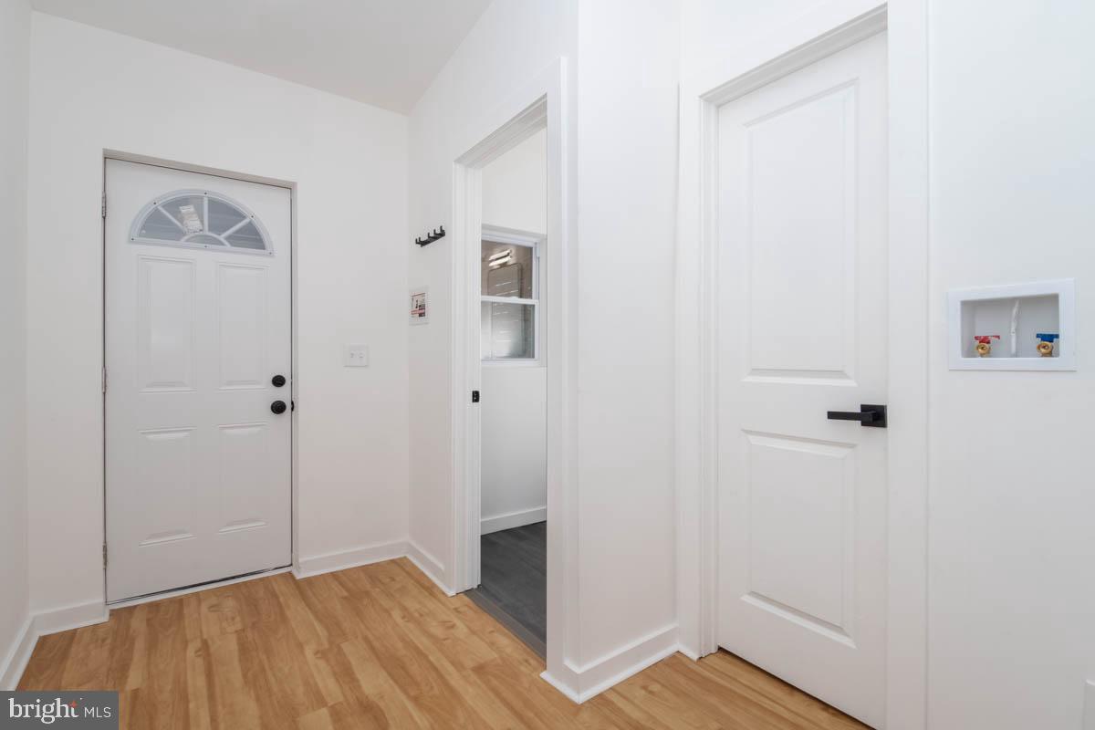 WASHINGTON VILLAGE - Residential