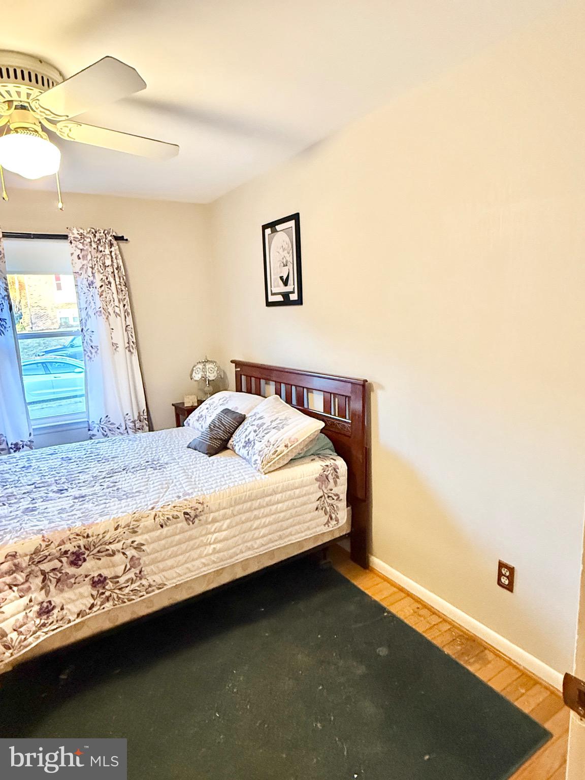 CRESTWOOD - Residential