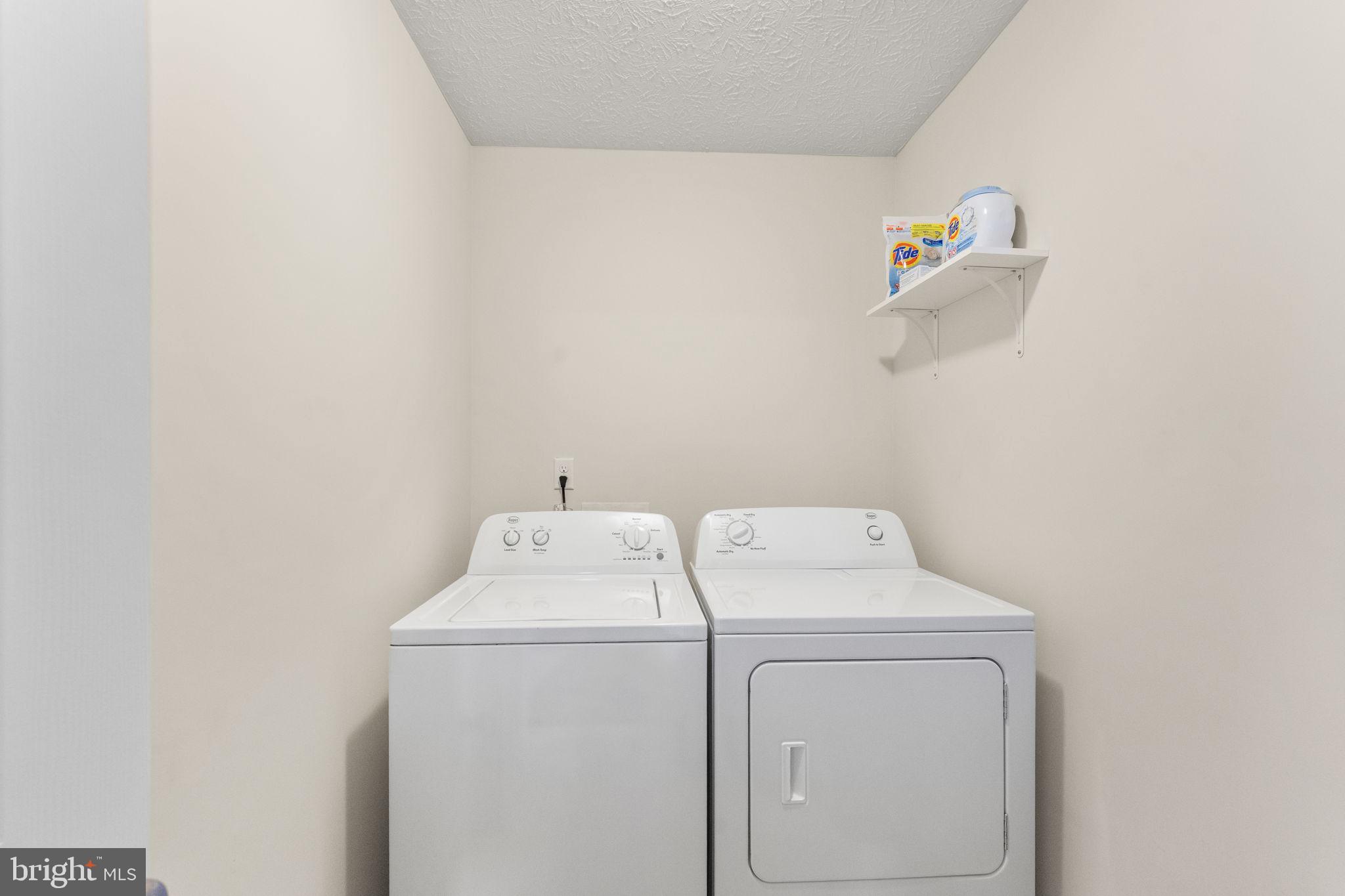 BERRY HILL RIDGE - Residential