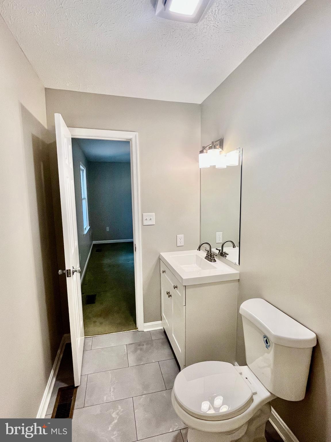 POINT O'WOODS - Residential Lease