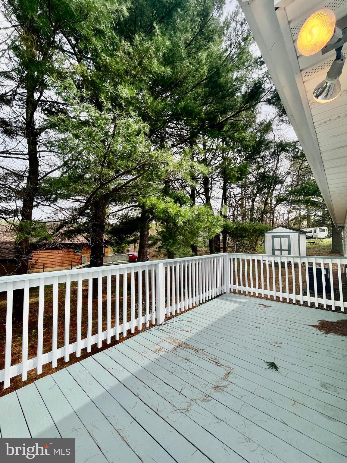 POINT O'WOODS - Residential Lease