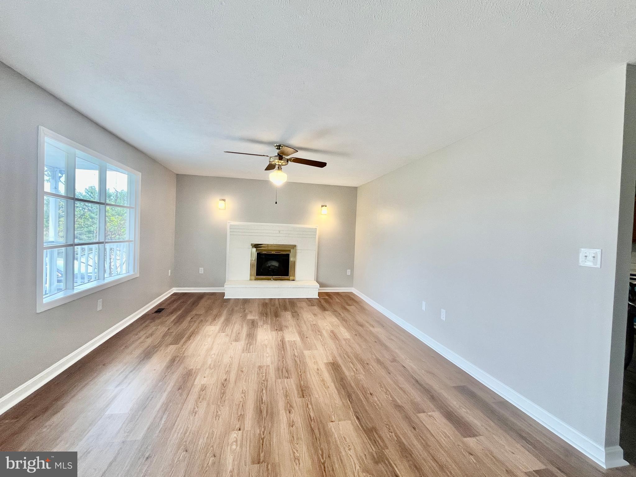 POINT O'WOODS - Residential Lease