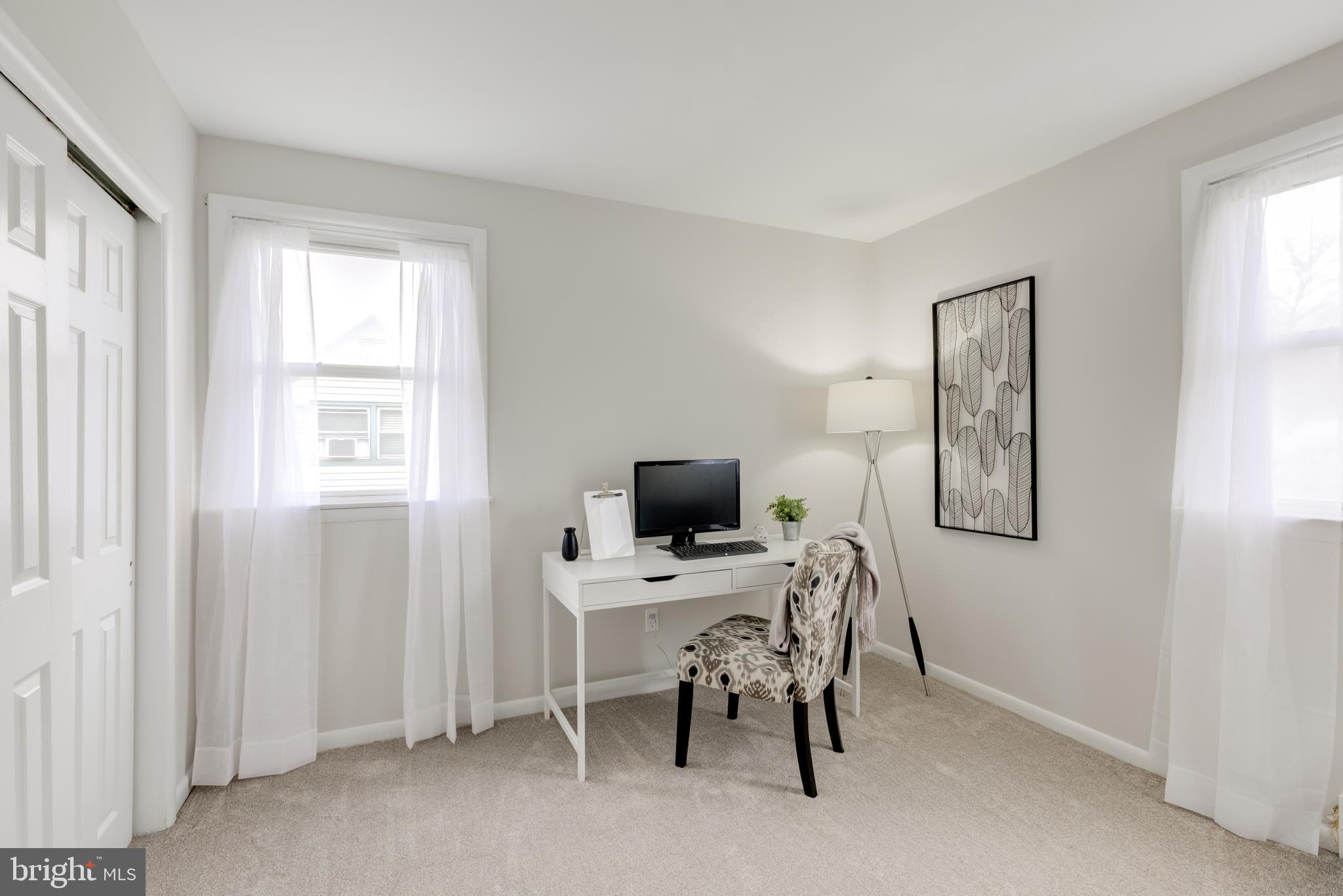 LOWELL HILLS - Residential
