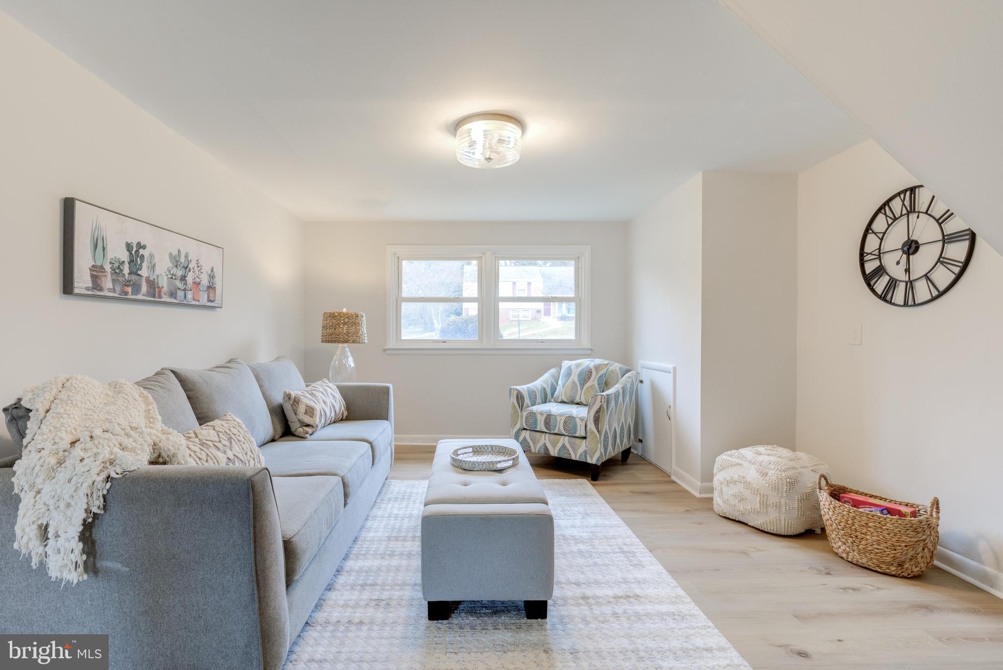 LOWELL HILLS - Residential